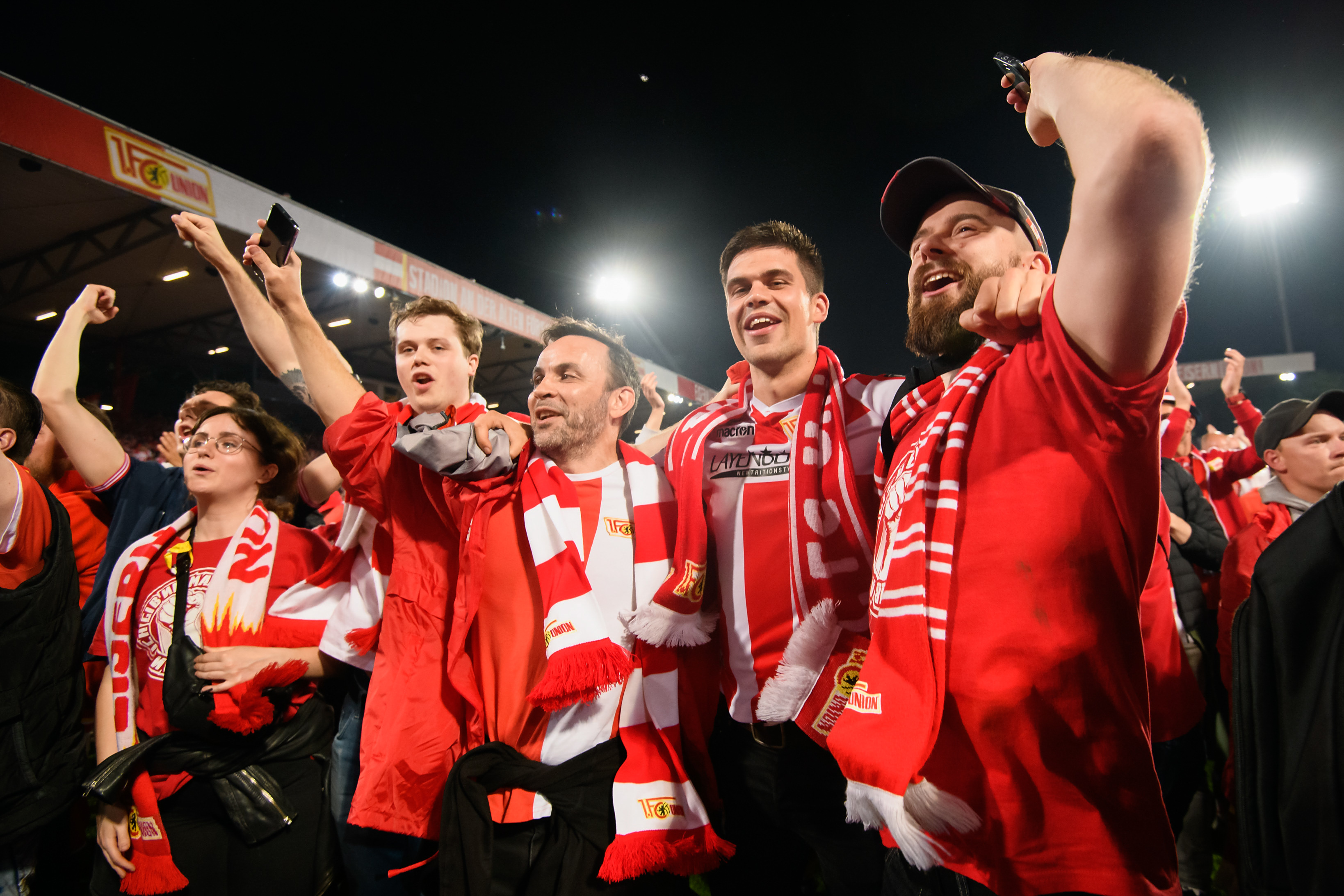 联合杯完胜戴维斯杯，梅德韦杰夫统治全场的简单介绍