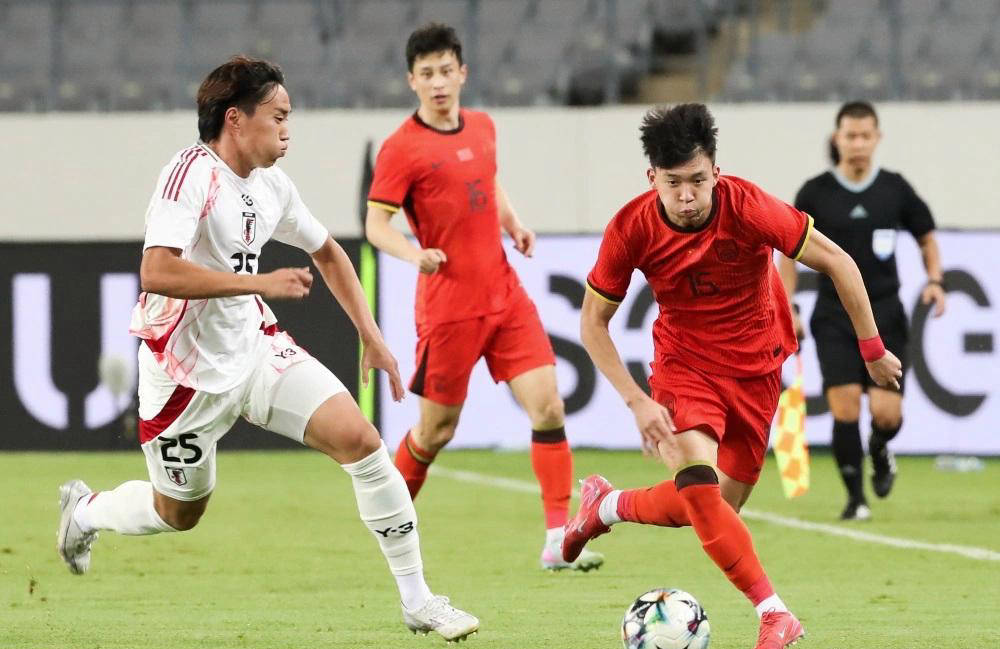 韩国队碾压日本队，波尔高光表现