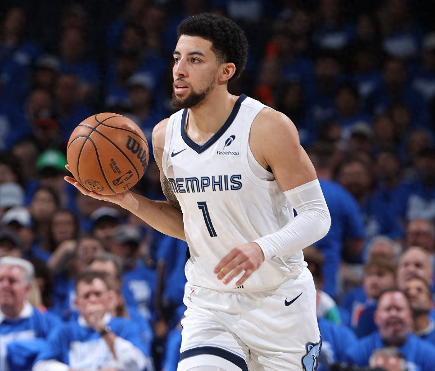 灰熊轻取雷霆，戈贝尔状态火热