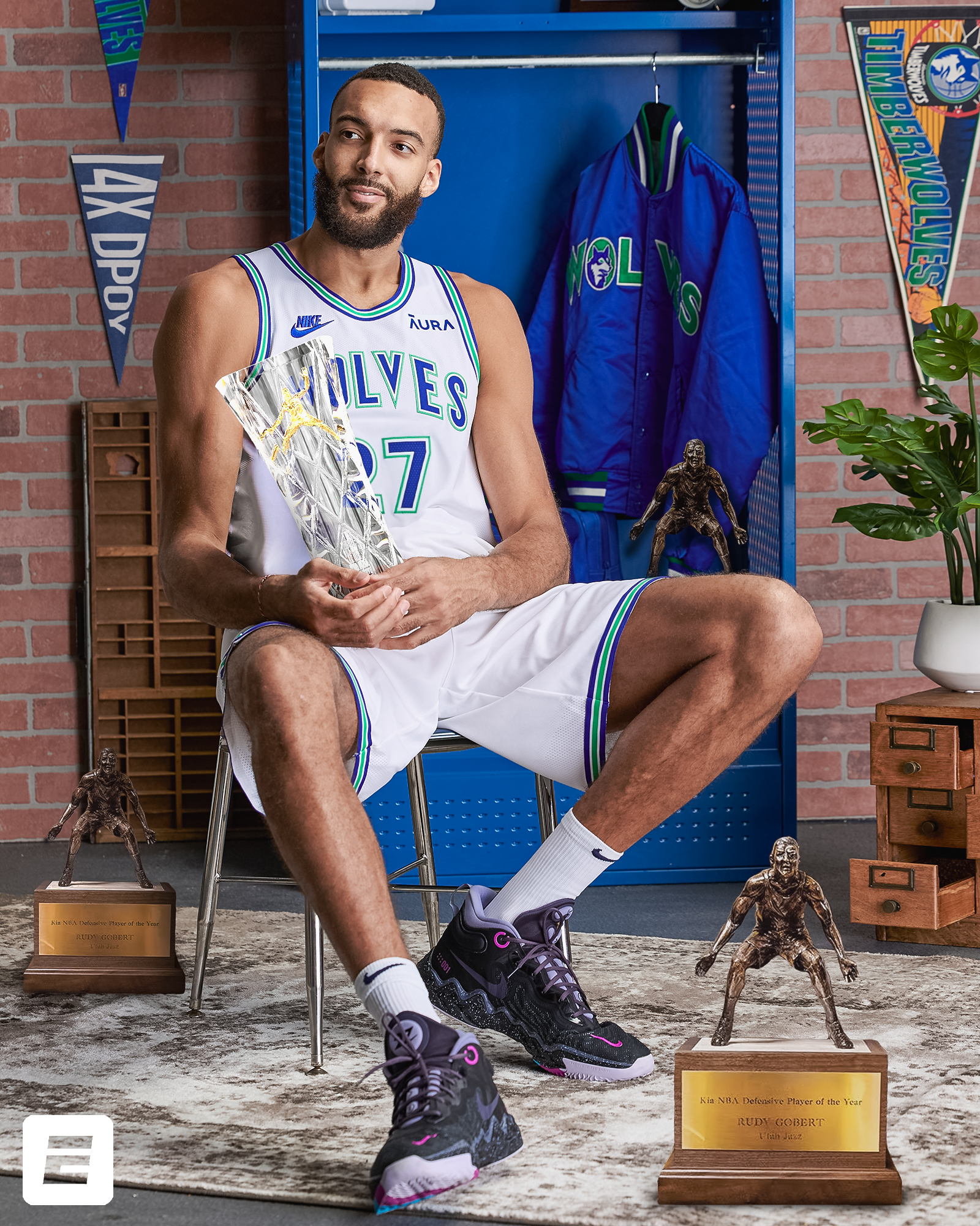 灰熊轻取雷霆，戈贝尔状态火热