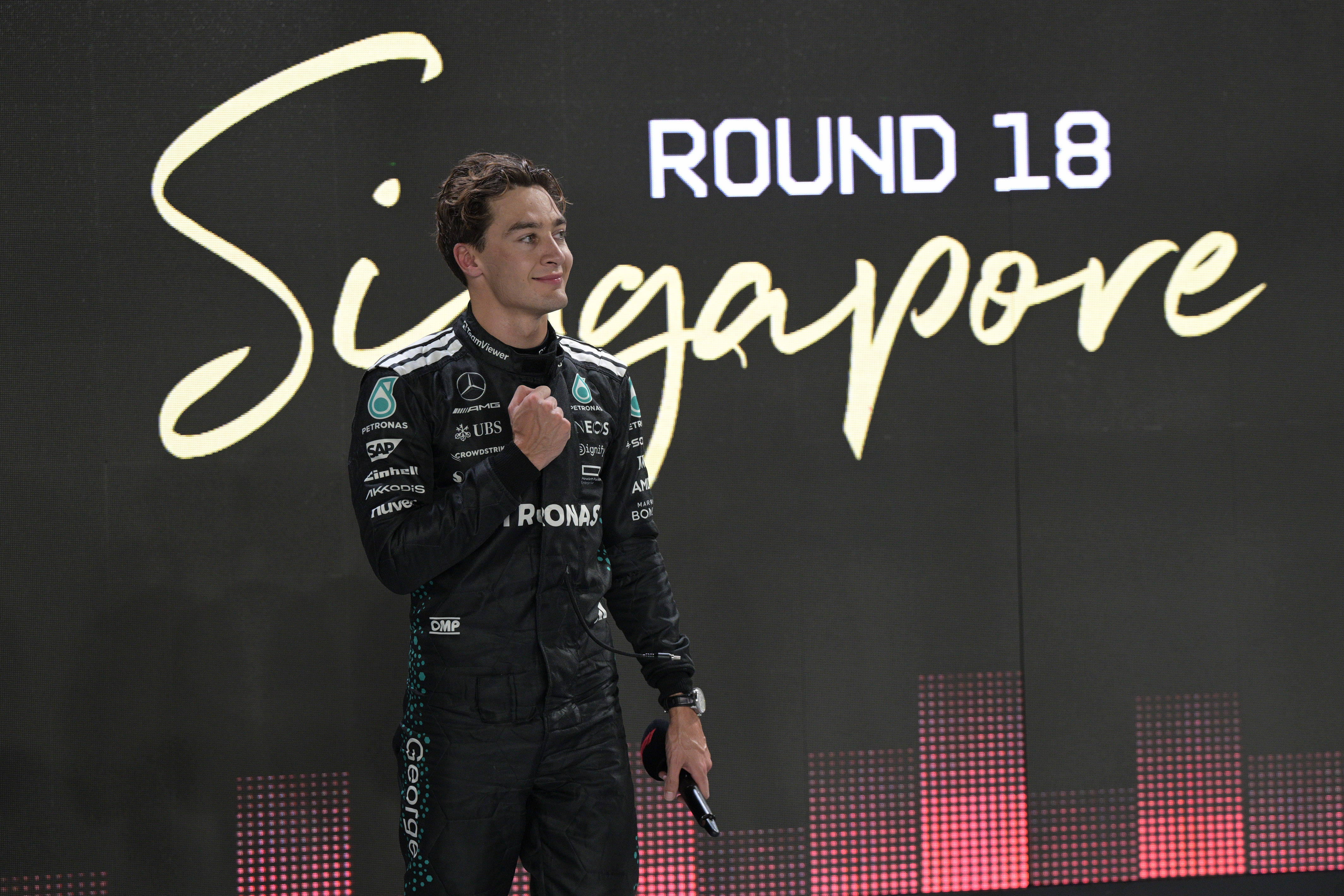 迈凯伦险胜梅赛德斯，拉塞尔点燃赛场