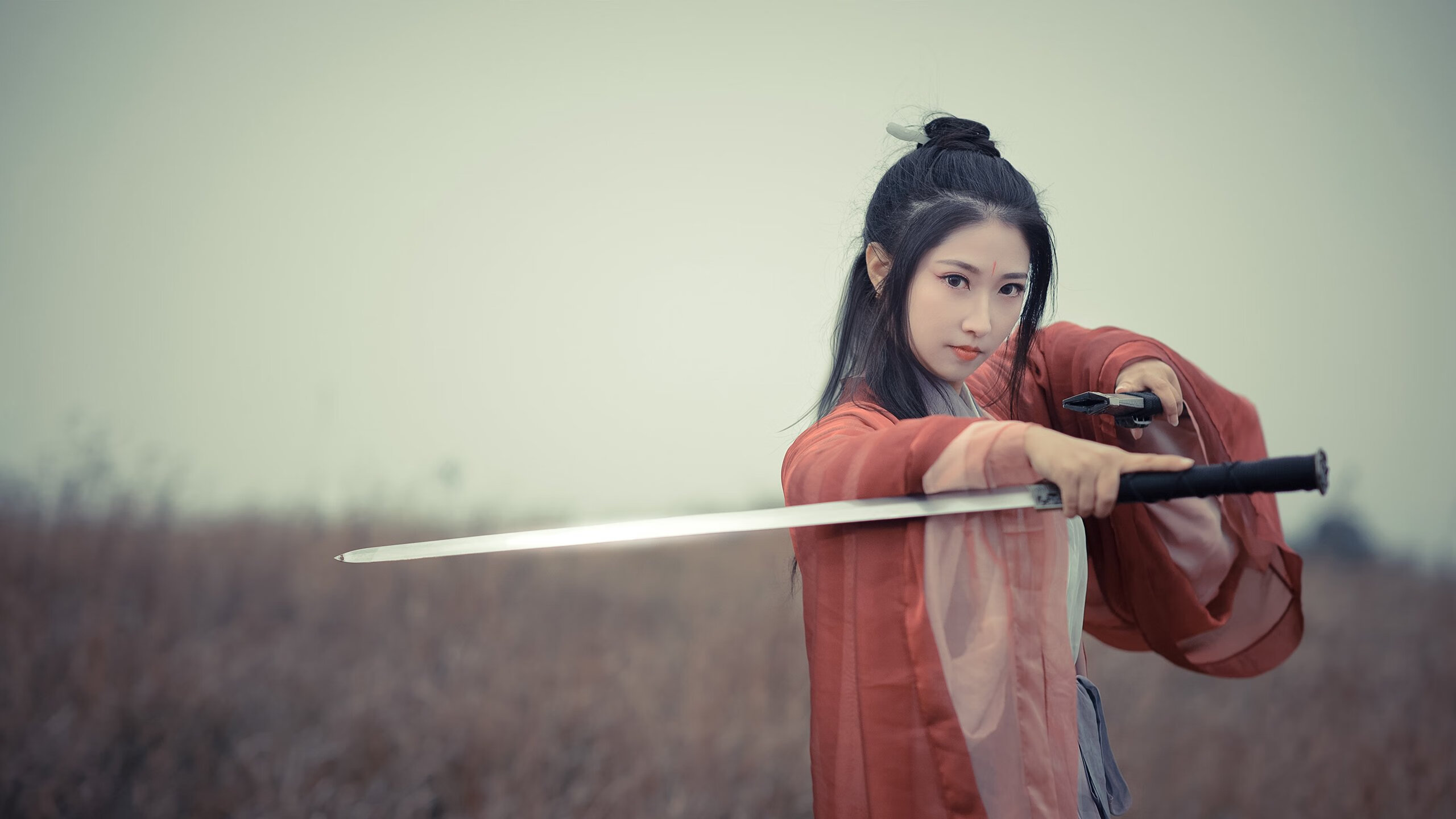 鹈鹕强势终结篮网连胜神话,戈贝尔末节觉醒宣告禁区统治