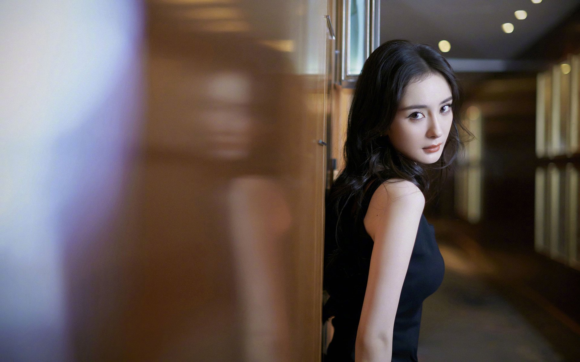 爱游戏入口-航海家的回响，当沙漠遇见海，迪巴拉在伯纳乌点亮灯塔