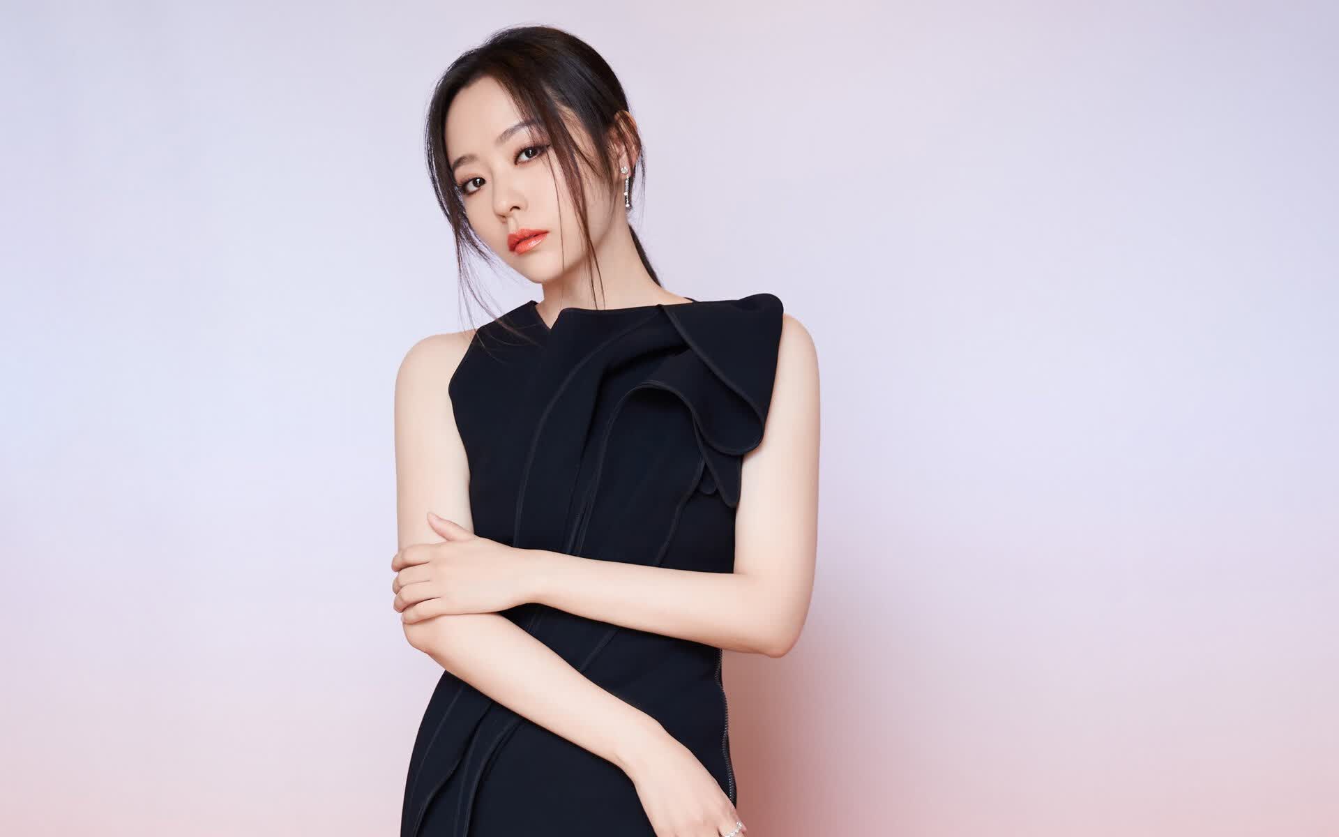 爱游戏tv-逆流之王，当泰国碾压葡萄牙，B费在2026世界杯E组写下最荒诞的一笔